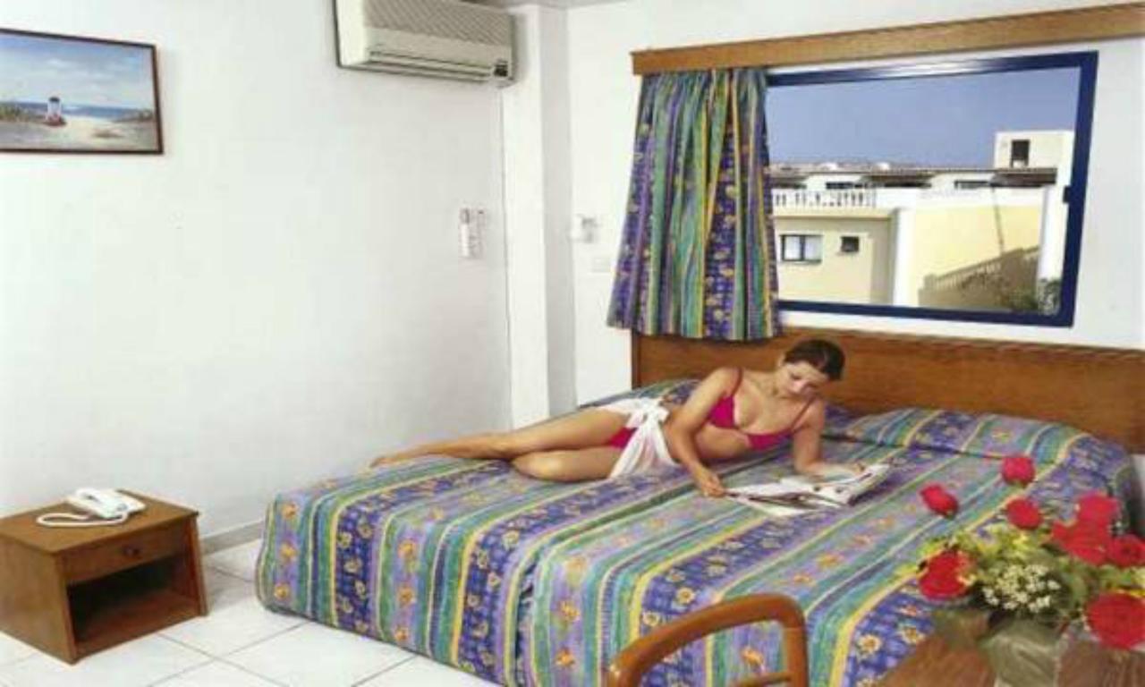 Tsokkos Holidays Hotel Apartments Ayia Napa Exterior photo